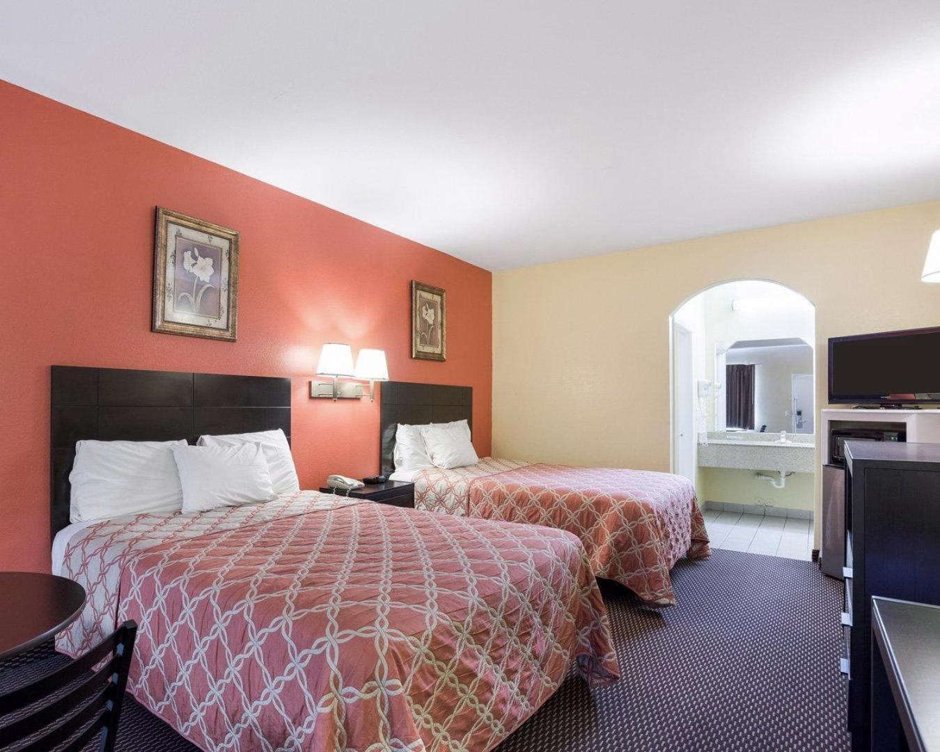 Rodeway Inn & Suites Humble Szoba fotó