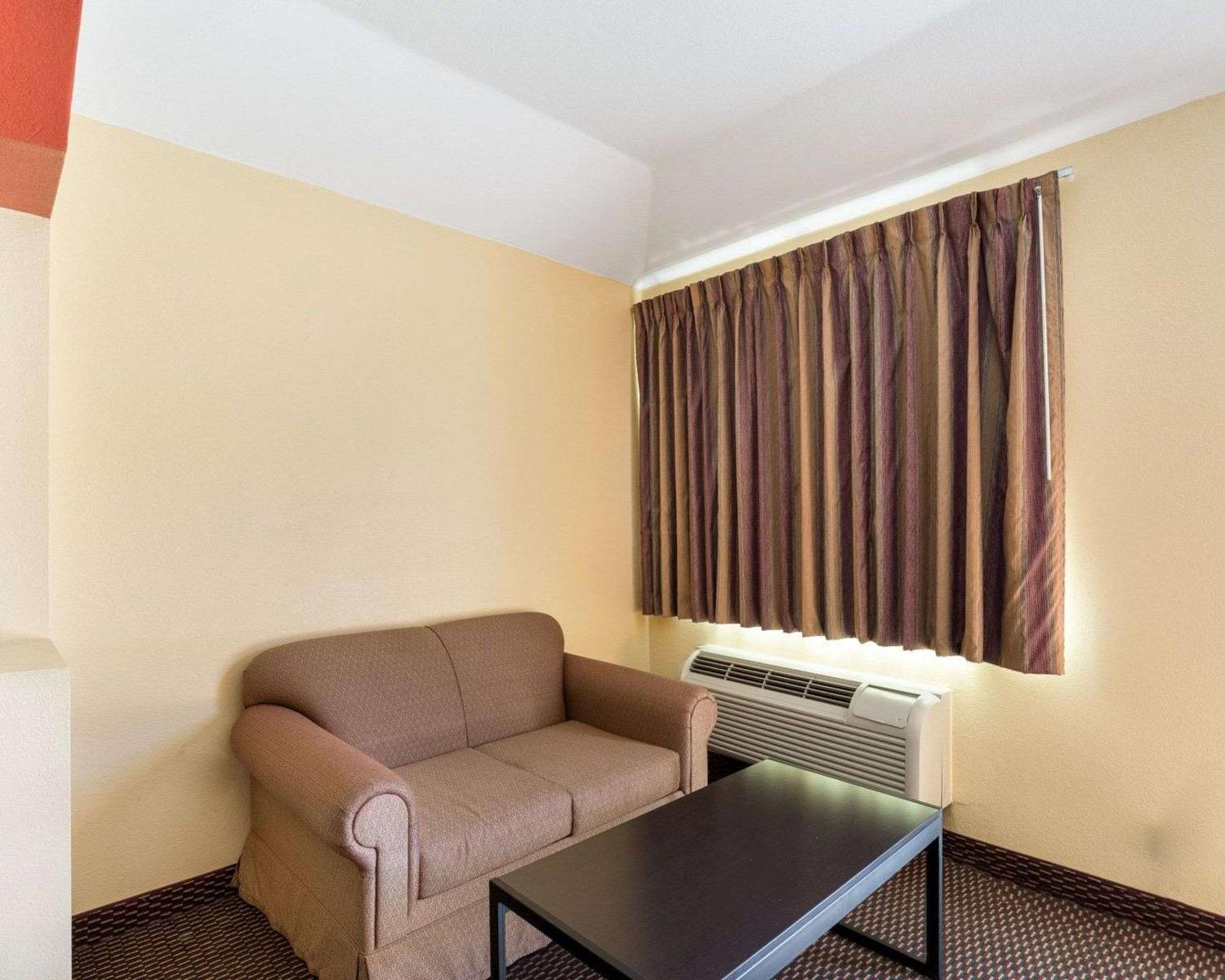 Rodeway Inn & Suites Humble Kültér fotó