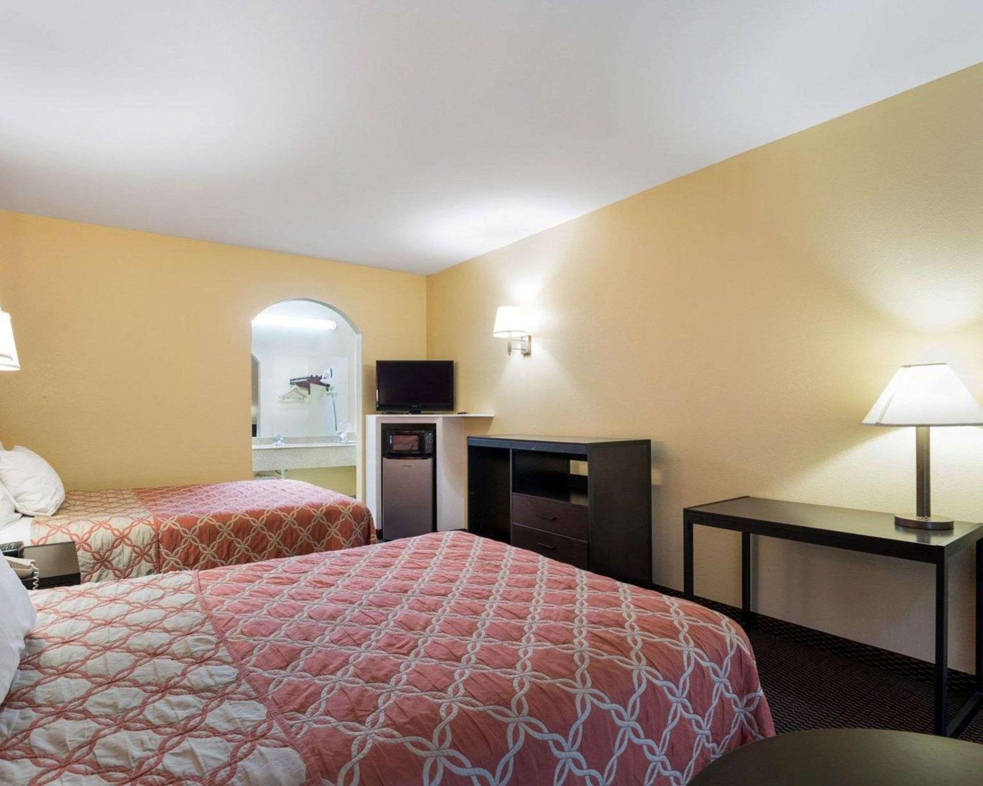 Rodeway Inn & Suites Humble Kültér fotó